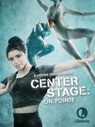 中央舞台:踮起脚尖